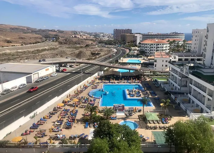 Agaete Park Апартаменти